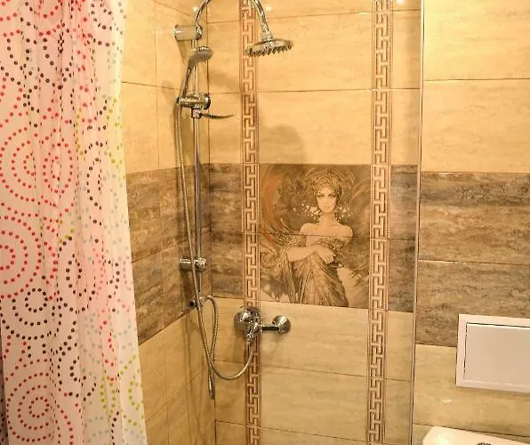 Central Apartment Апартаменты *